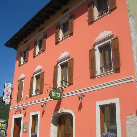Albergo Ristorante Da Neni Мори Экстерьер фото