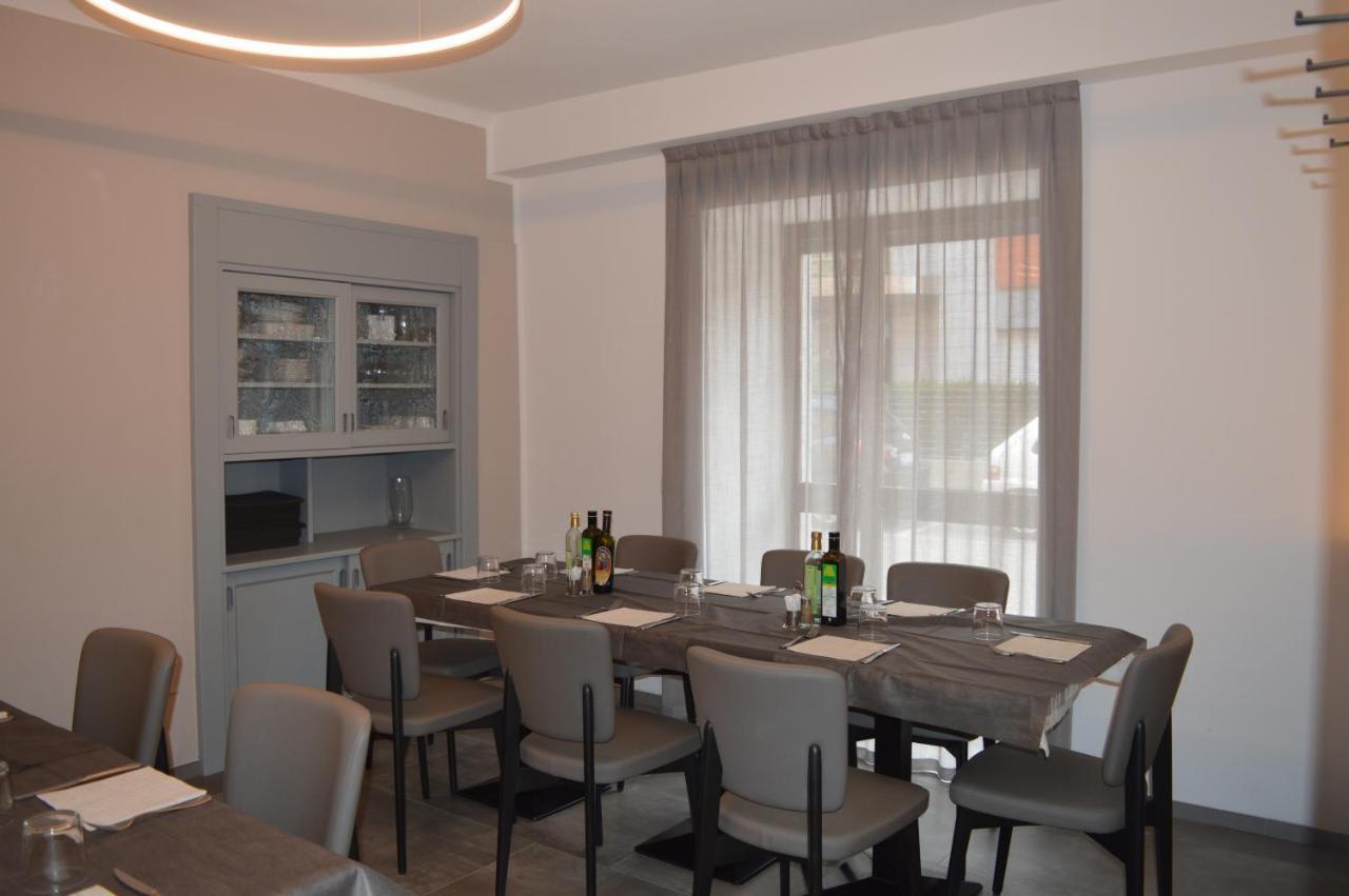 Albergo Ristorante Da Neni Мори Экстерьер фото